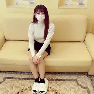 ★嚴禁放過這位女性！是那個長了頭髮更性感的女孩。