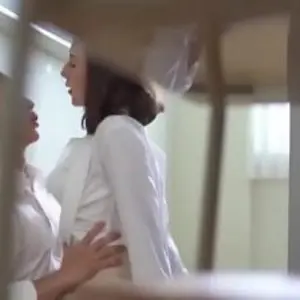 Trò chơi tình dục với cô giáo.