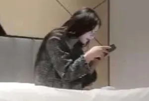 VVDV-457 第一次套破了,第二次偷把套拿掉,美女發現後哭著不讓幹了