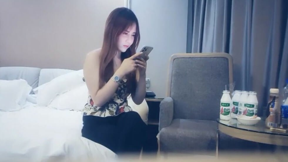 WRLO-197 趙總探花-性感黑絲美女