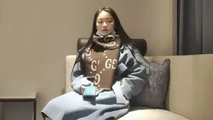 【步賓探花】高顏值藍色外套妹子啪啪